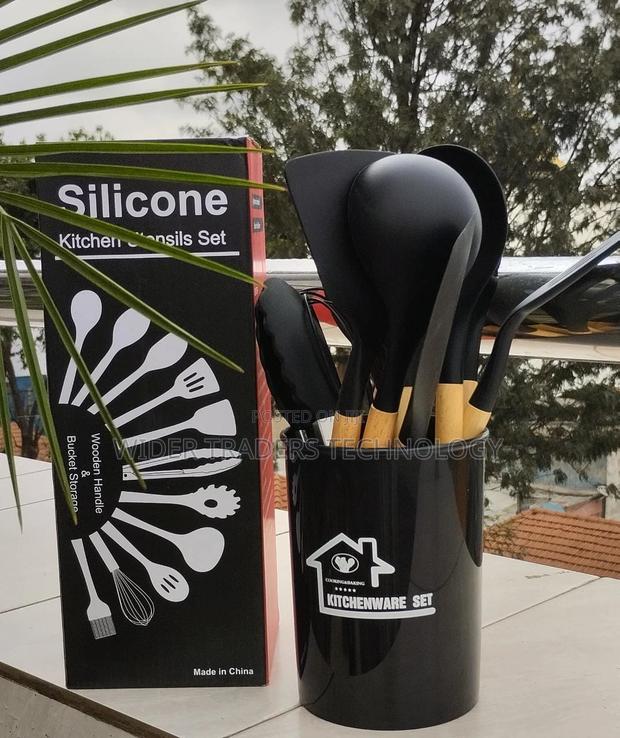 12 Pieces Silicone Spoons - thumbnail 3