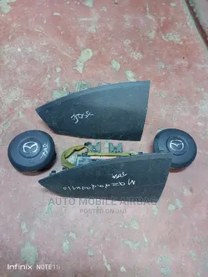 Mazda Demio Steering and Dashboard Airbags