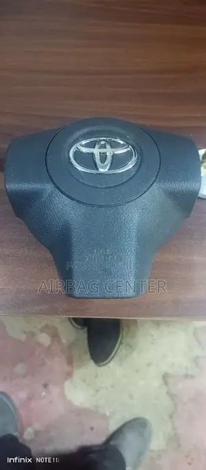 Vanguard/Rav 4 Vanguard Steering Airbags