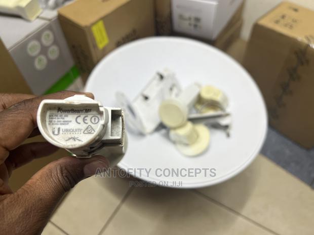 Ubiquity Airmax Powerbeam M5 Pbe-M5-400 - thumbnail 2