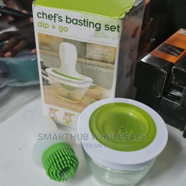 Chefs Basting Silicon Brush With Glass Bowl - main view