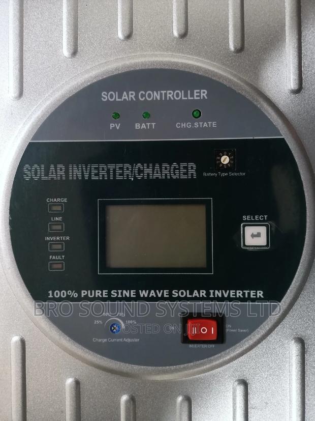 Pure Sine Wave Inverter With Solar Charge Control - thumbnail 3