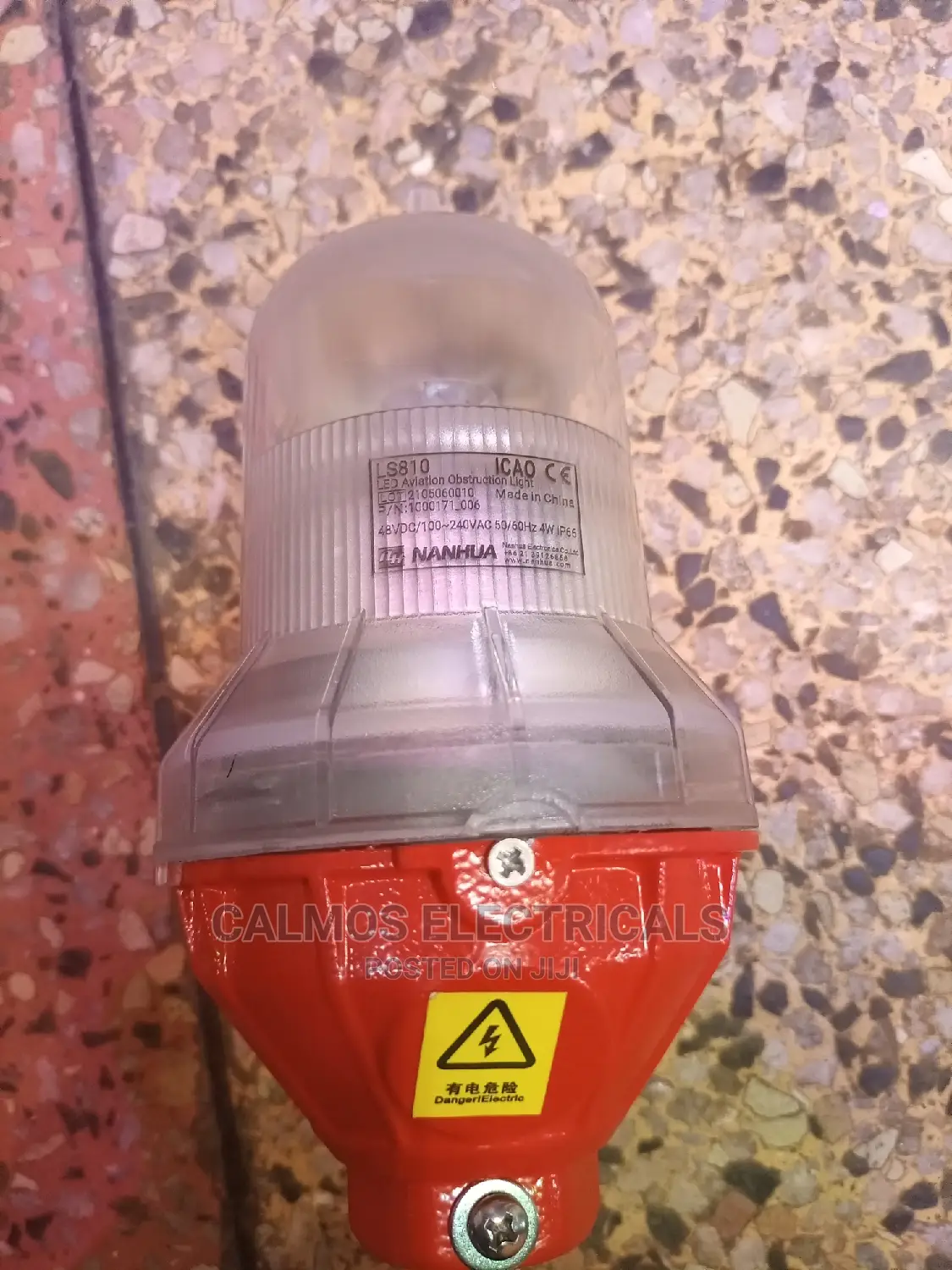 Single Aviation Lights