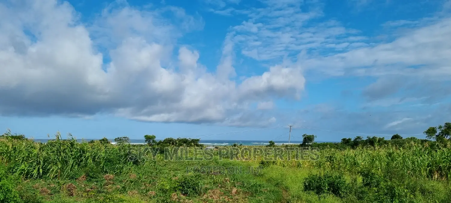 Kikambala,2.5 Acres,Second Row From the Ocean on Sale.