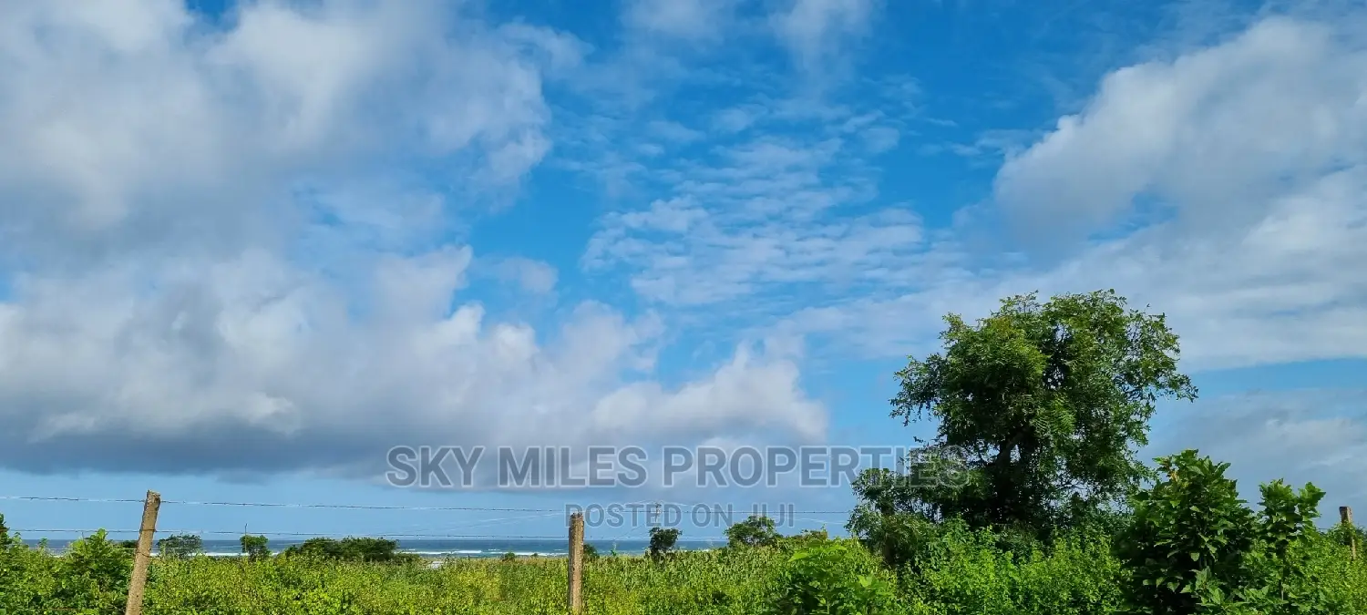 Kikambala,2.5 Acres,Second Row From the Ocean on Sale.