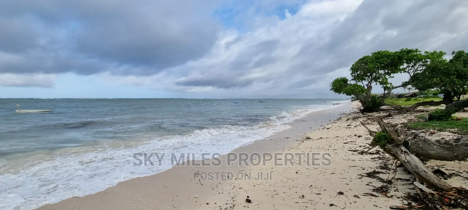 Sandy Beach,20 Acres on Sell at Kikambala