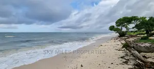 Sandy Beach,20 Acres on Sell at Kikambala