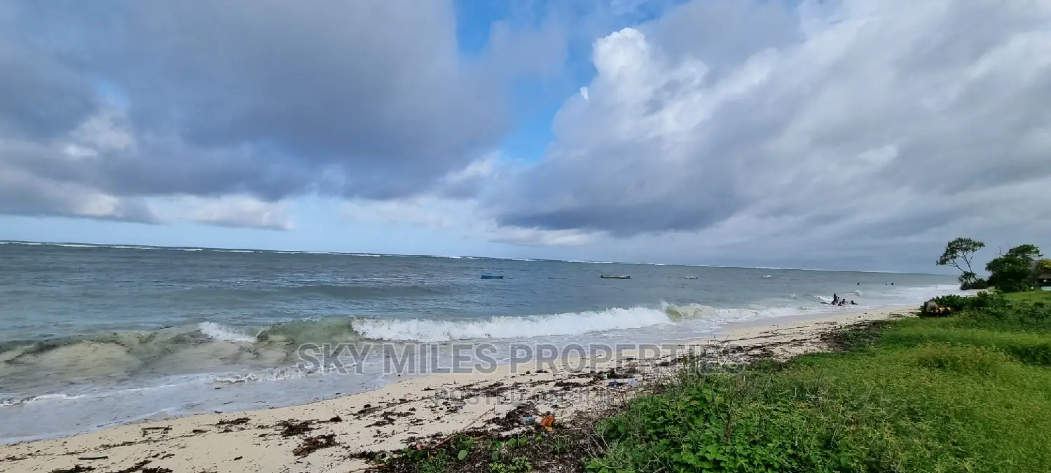 Sandy Beach,20 Acres on Sell at Kikambala