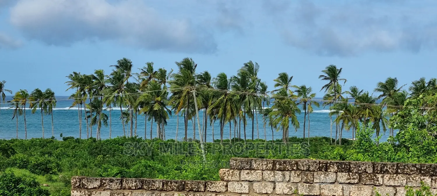 Sandy Beach,20 Acres on Sell at Kikambala
