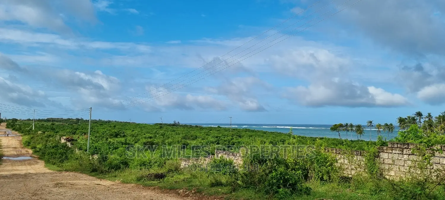 Sandy Beach,20 Acres on Sell at Kikambala