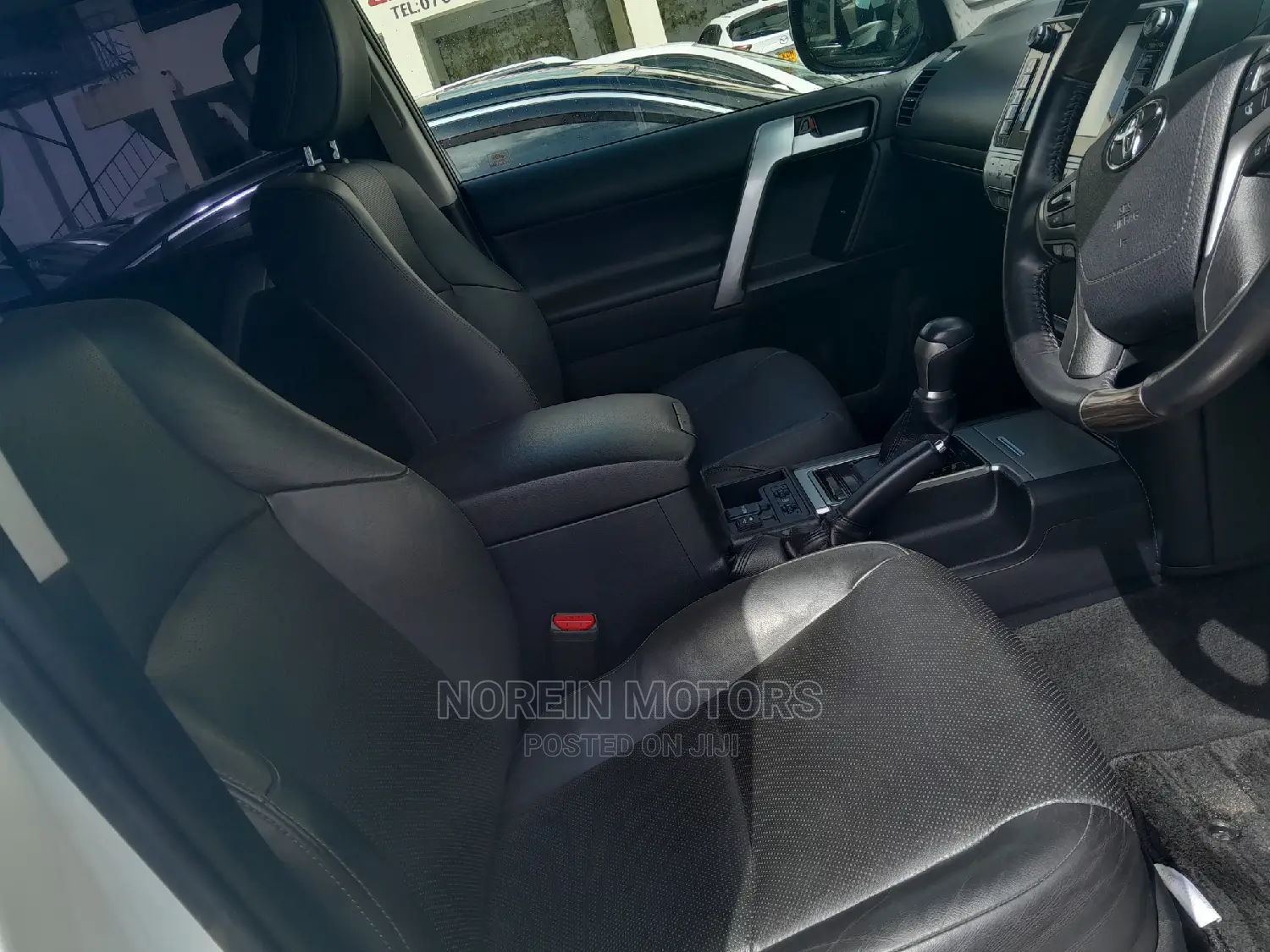 Toyota Land Cruiser Prado 2018 White