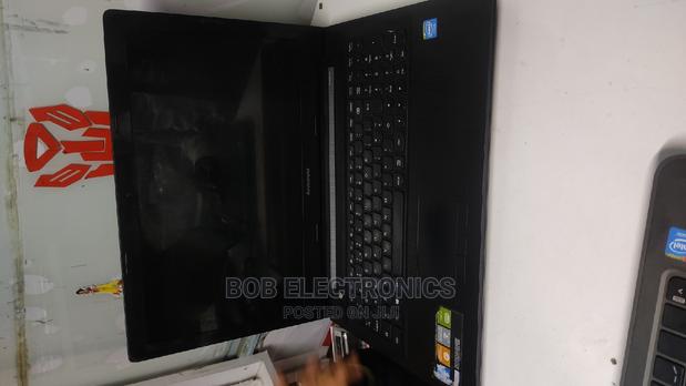 Laptop Lenovo 500e 4GB Intel Celeron HDD 320GB