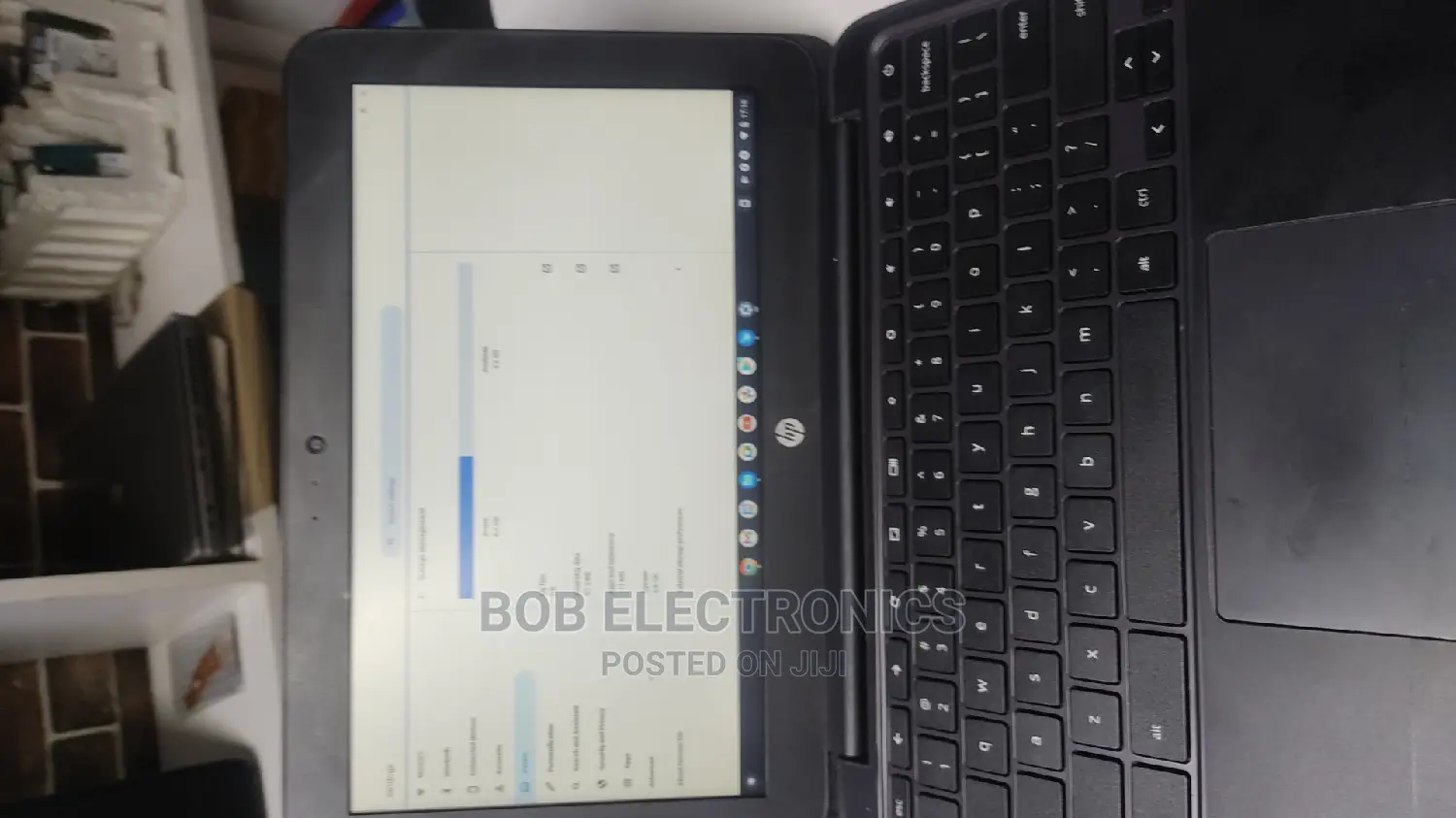Laptop Lenovo 500e 4GB Intel Celeron HDD 320GB