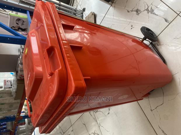 High 240 L Quality Bins