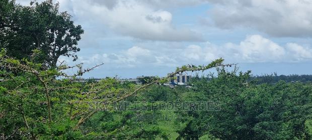 Pots On Sale At Mavueni - thumbnail 11