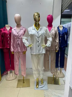Quality Silk Pajamas Sleepwear - Different Colours