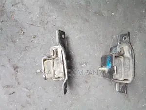 Subaru Legacy Engine Mount