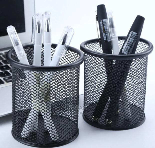 Pen Holder Black Mesh - main view