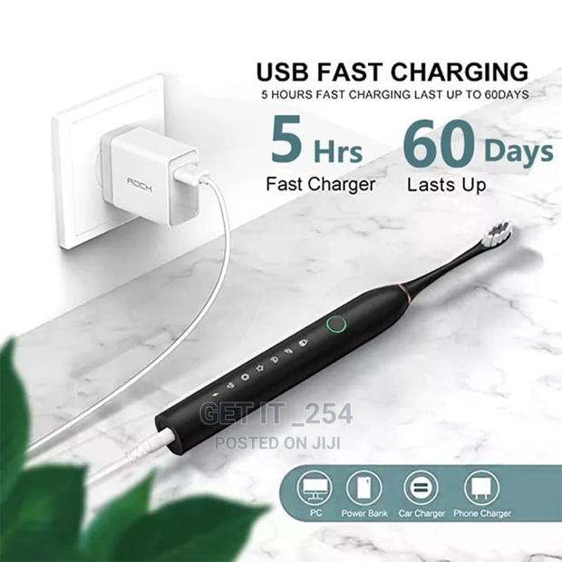 Rechargeable Electric Toothbrush With USB and 3 Replacement