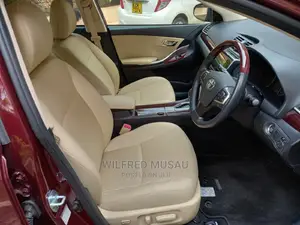 Toyota Premio 2016