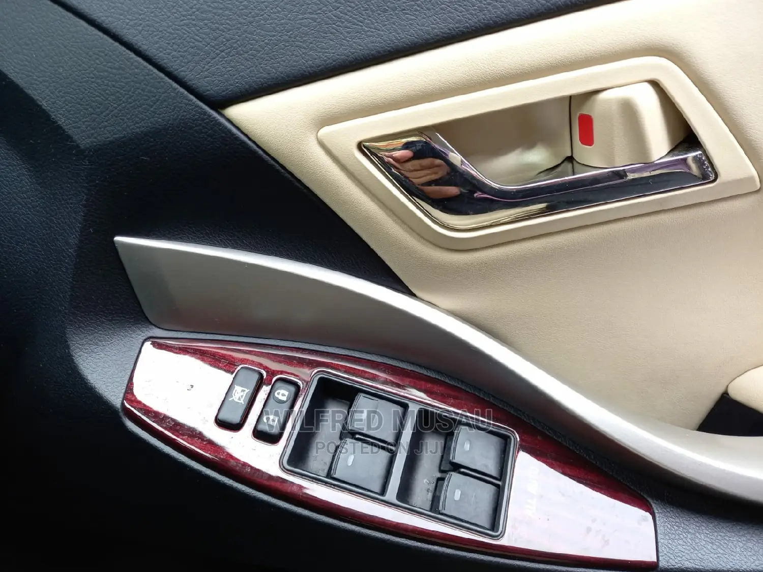 Toyota Premio 2016