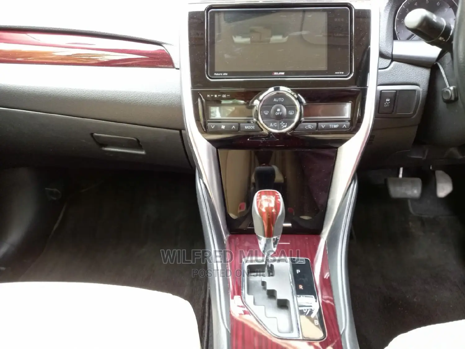 Toyota Premio 2016