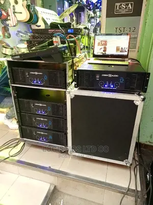 Switch Crest Audio Ca12 Power Amplifier