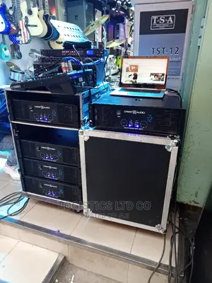 Switch Crest Audio Ca12 Power Amplifier
