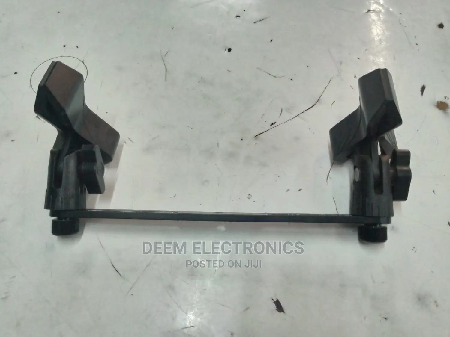 Microphone Holder Double