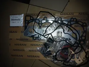 Nissan YD22 YD25 Engine Genuine Overhaul Kit .