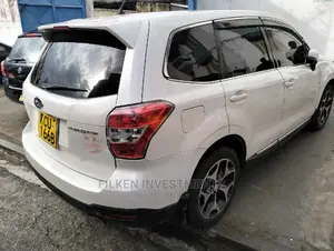 Subaru Forester 2.5XT Touring 2013 White