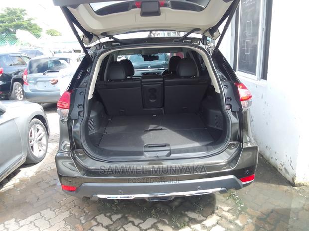 Nissan X-Trail 2018 Green - thumbnail 6