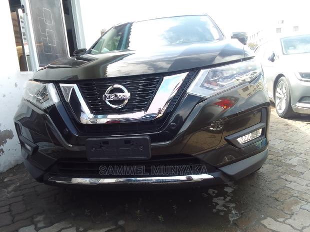 Nissan X-Trail 2018 Green