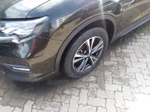Nissan X-Trail 2018 Green