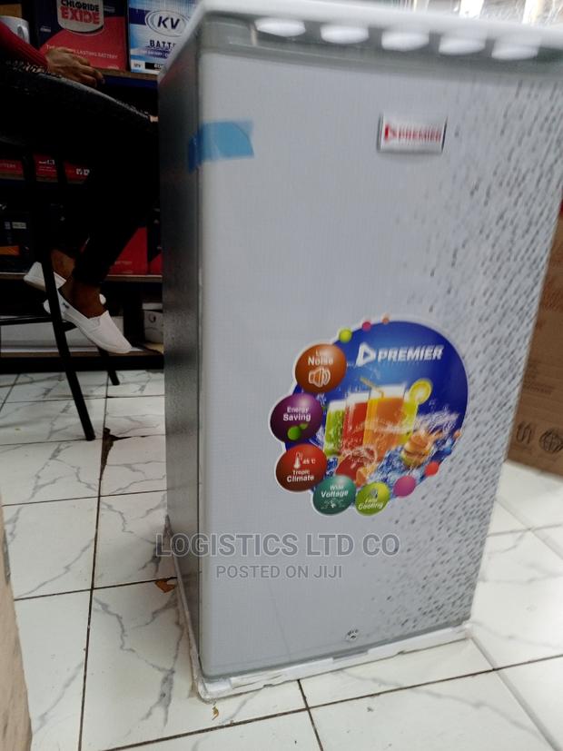 Premier 90L DC 12v - 24v Refrigerator - thumbnail 3