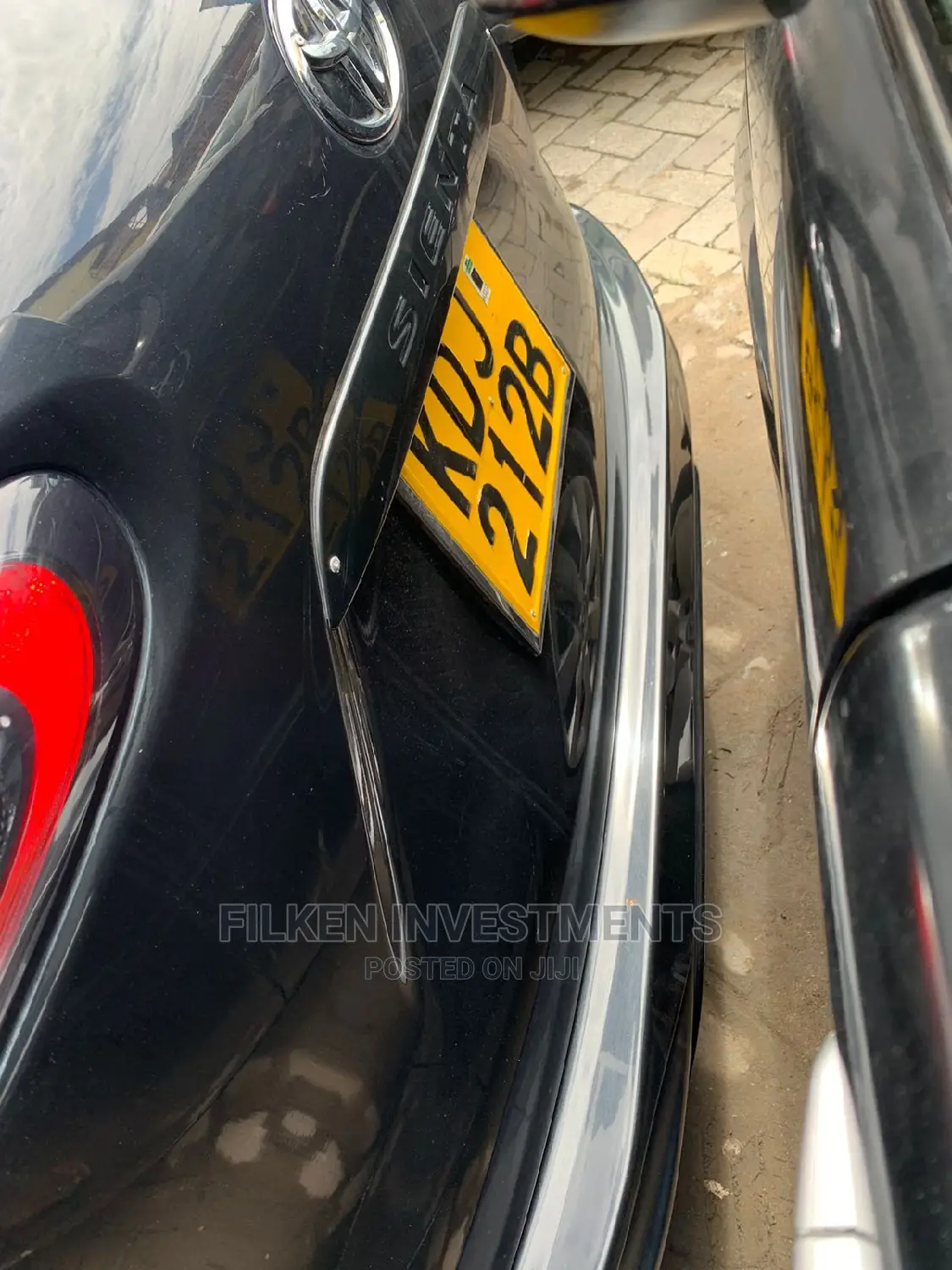Toyota Sienta 2015 Black