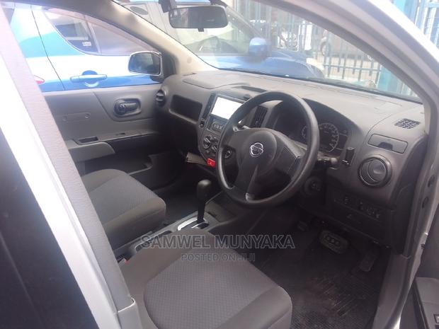 Nissan Advan 2015 Silver - thumbnail 4