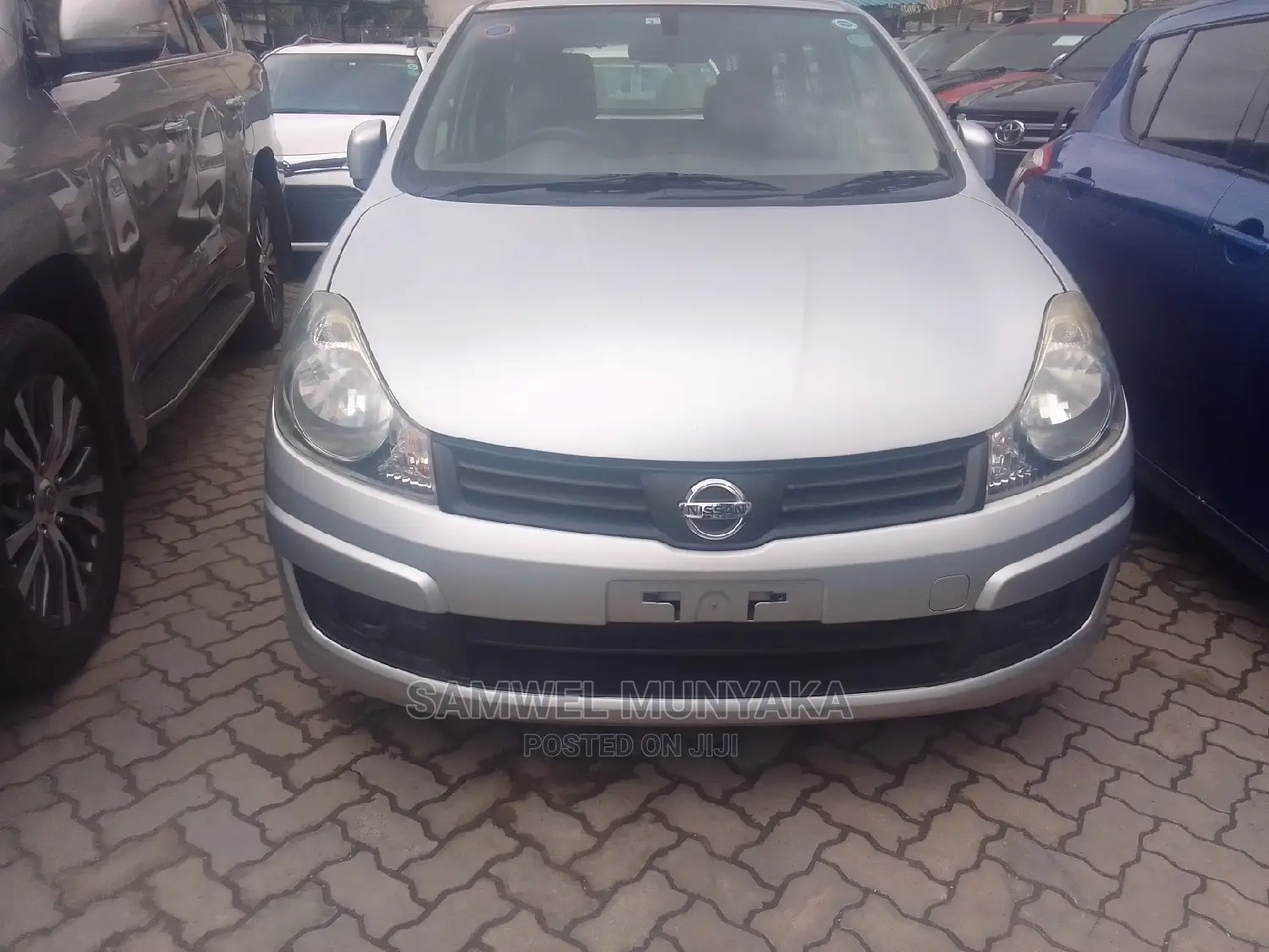 Nissan Advan 2015 Silver