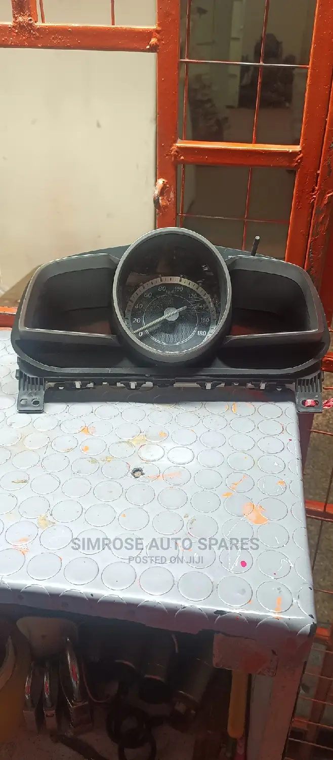 Mazda Demio 2015 Dashboard Clock