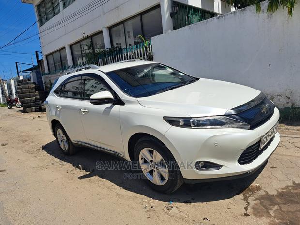 Toyota Harrier 2.0 4WD 2014 White - thumbnail 2