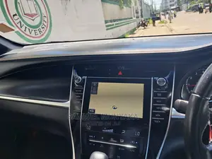 Toyota Harrier 2.0 4WD 2014 White