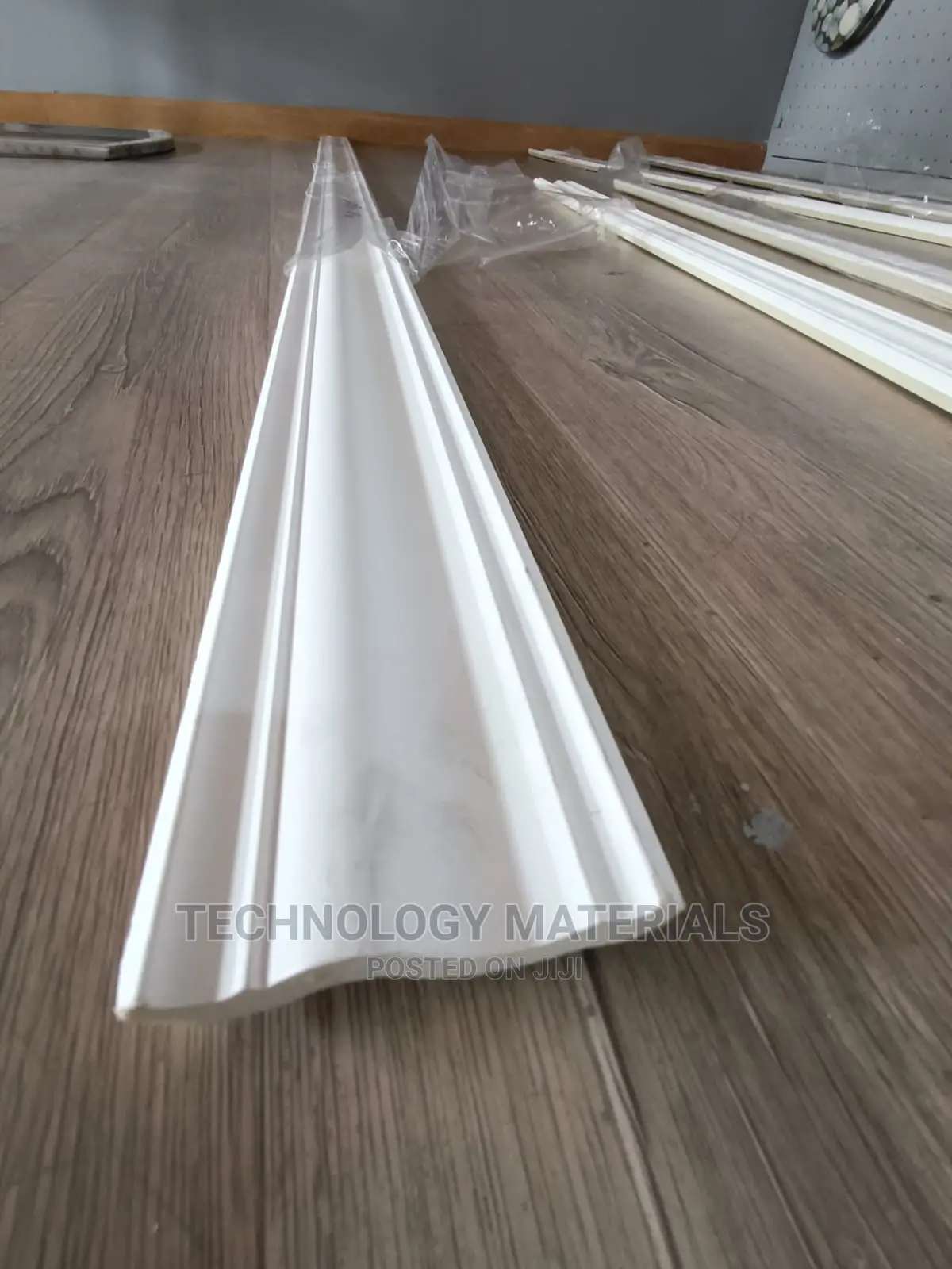 PU Cornices (3 Inch)