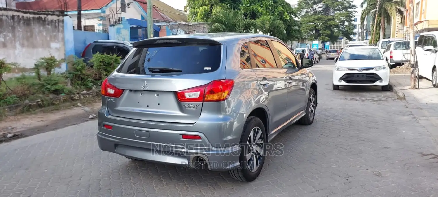 Mitsubishi RVR 2016 Gray