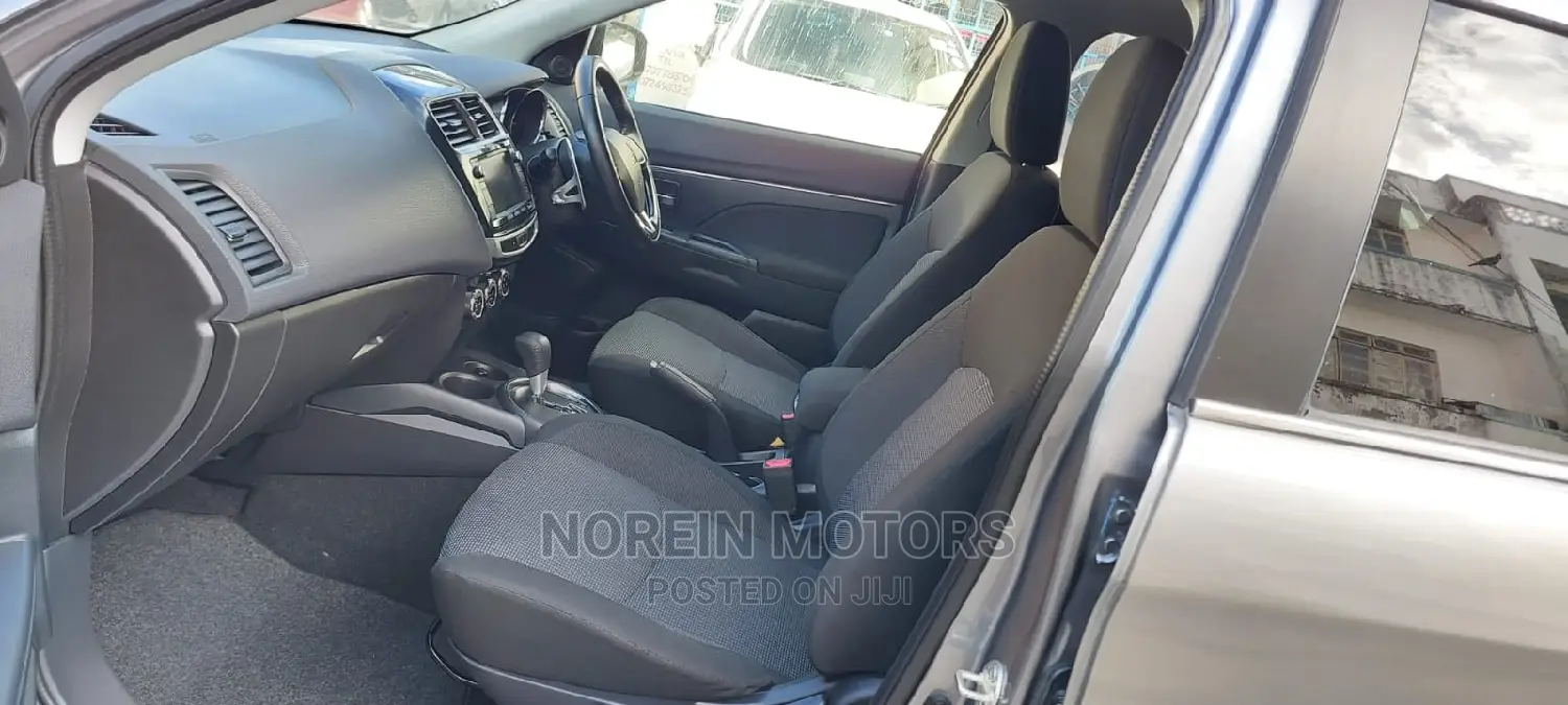 Mitsubishi RVR 2016 Gray