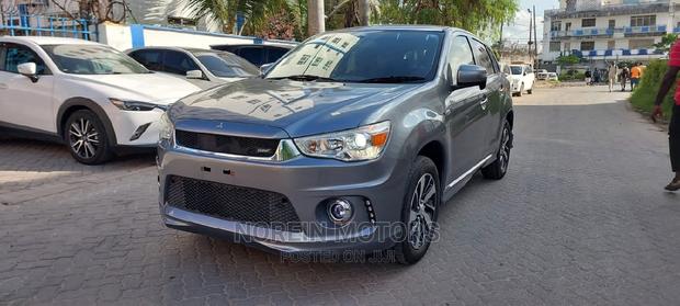 Mitsubishi RVR 2016 Gray - thumbnail 2