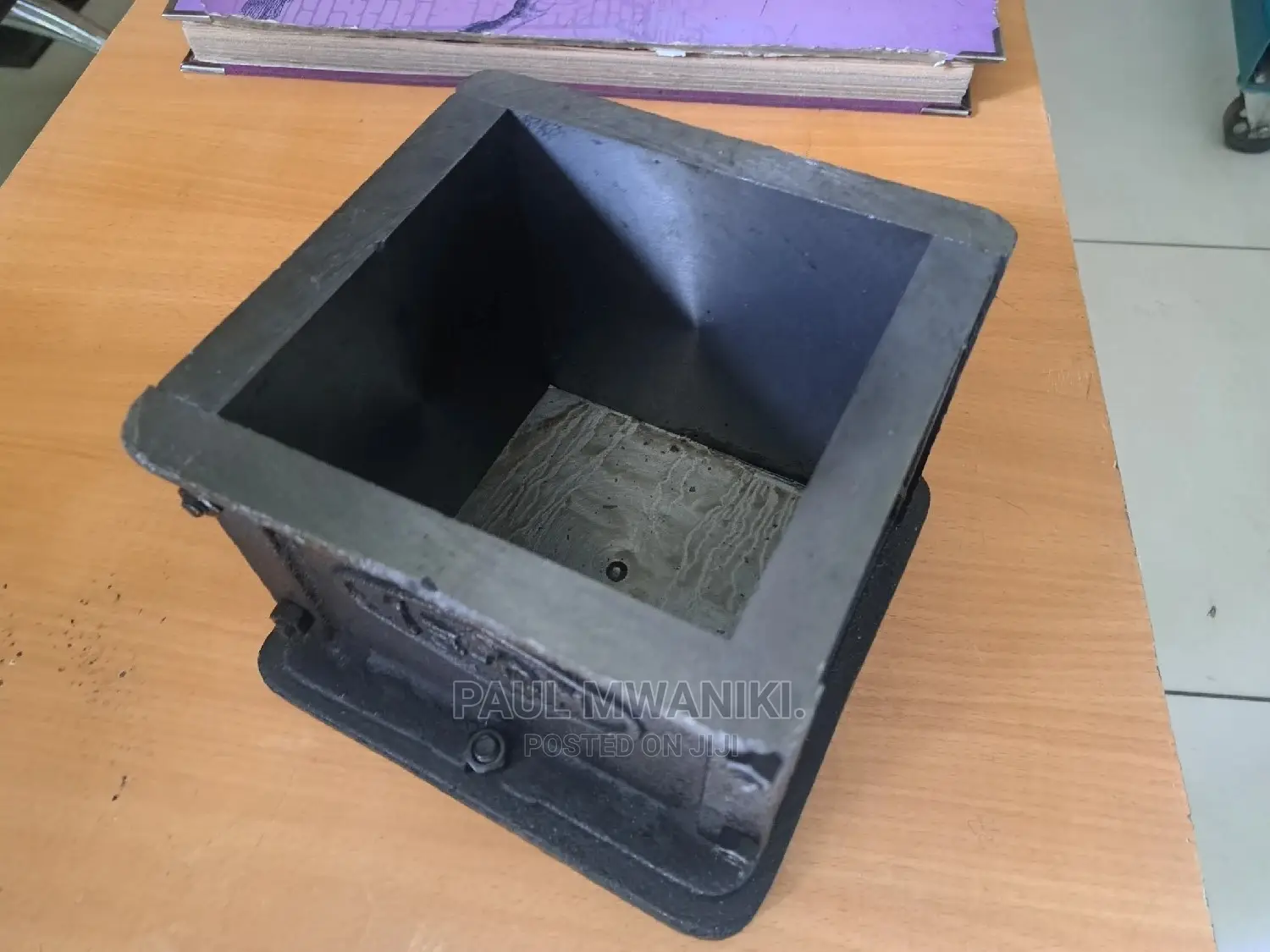 Heavy Duty Cast Iron Mould Cubes.7kgs.150×150mm.