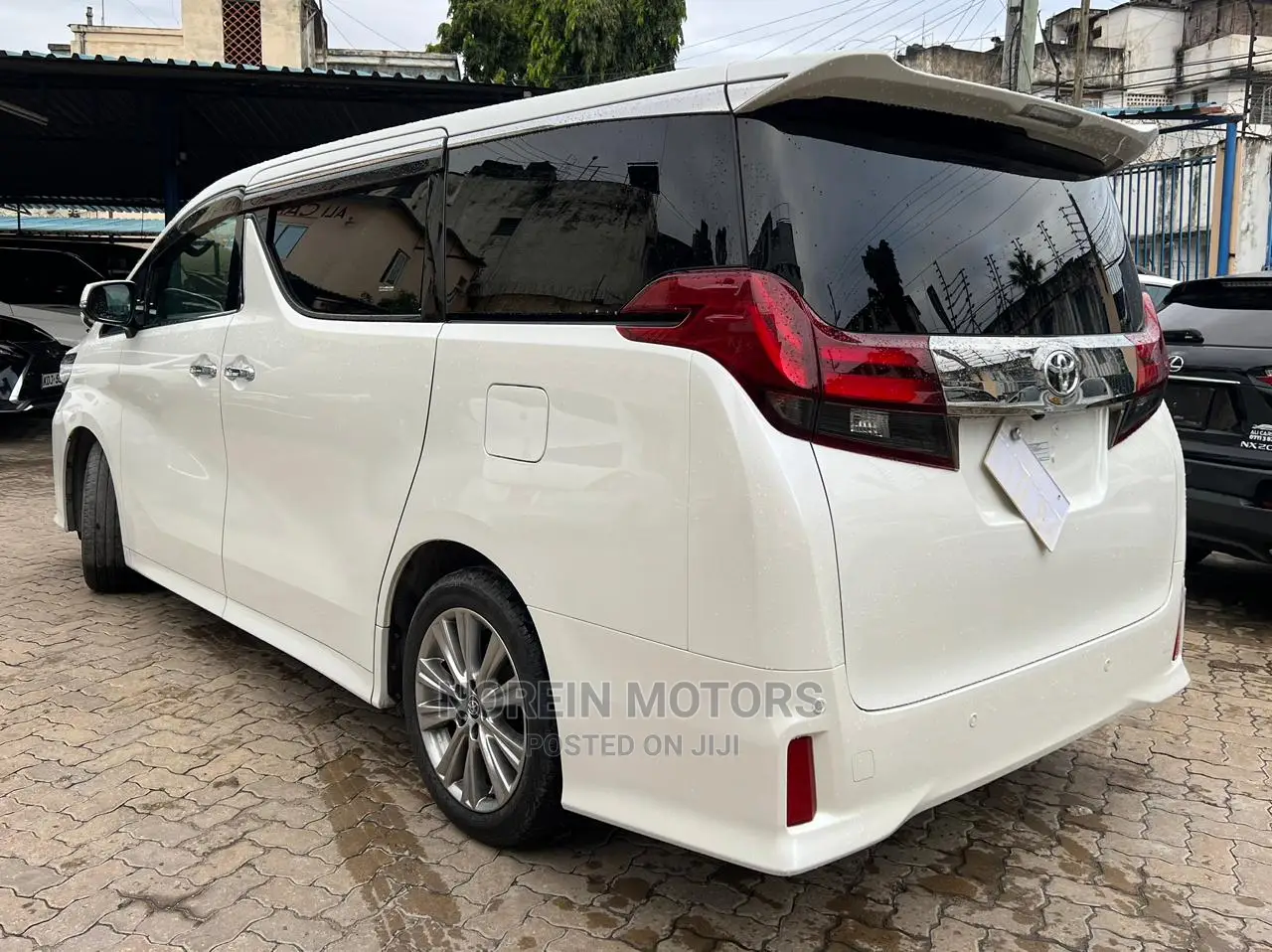 Toyota Alphard 2017 Pearl