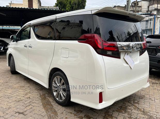 Toyota Alphard 2017 Pearl - thumbnail 5