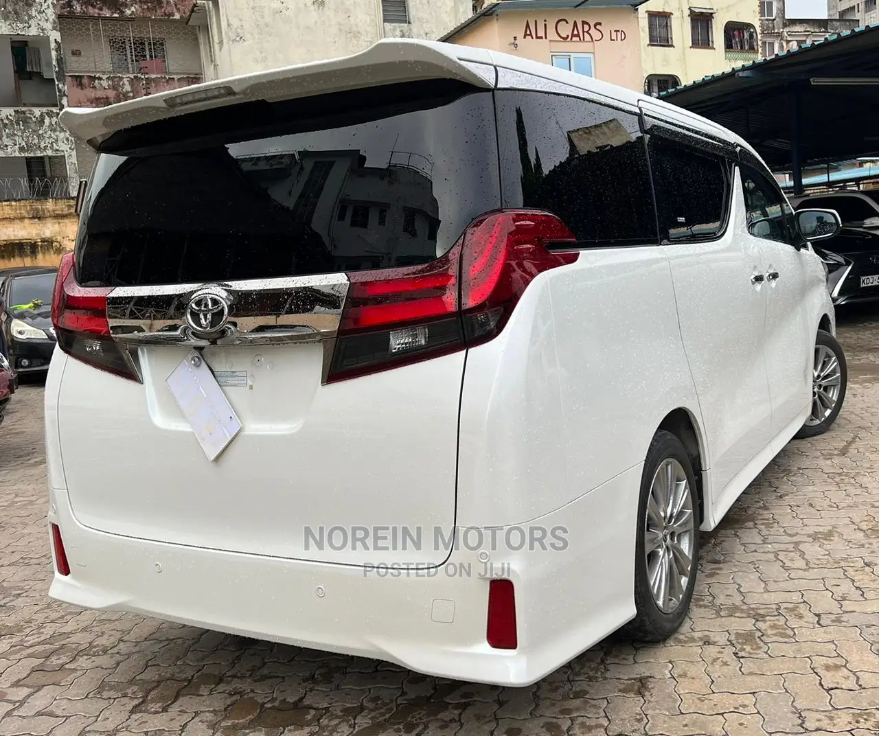 Toyota Alphard 2017 Pearl