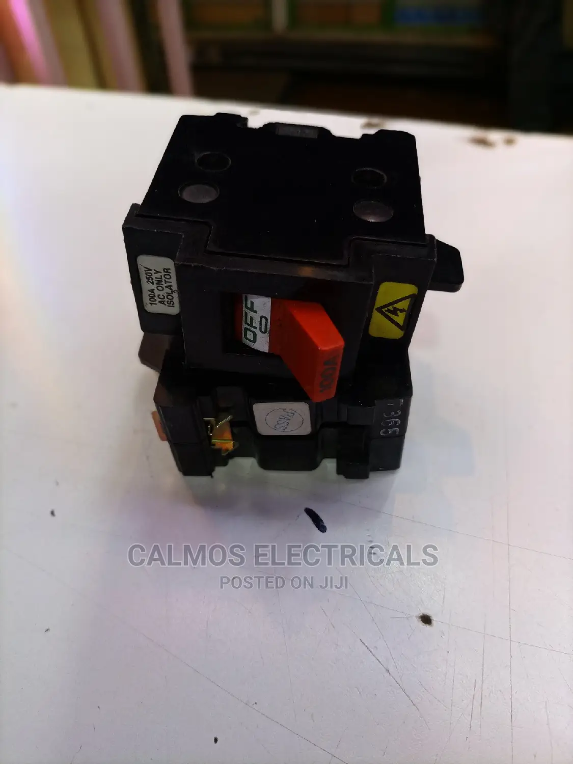 Main Switch Mem